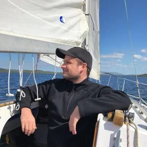 Meet your Posher, Chris